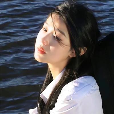 五个女生